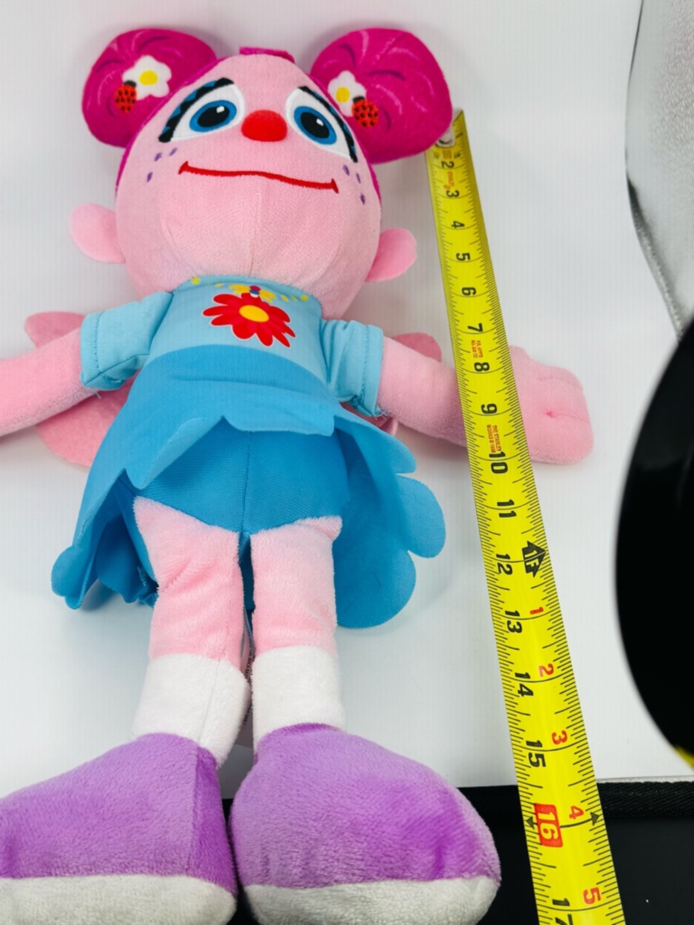 Sesame Street Abby Cadabby Exclusive 17-Inch Plush Stuffed 2023 - Picture 9 of 9